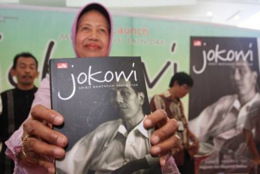 Ibunda Joko Widodo (Jokowi), Sujiatmi Notomiharjo.