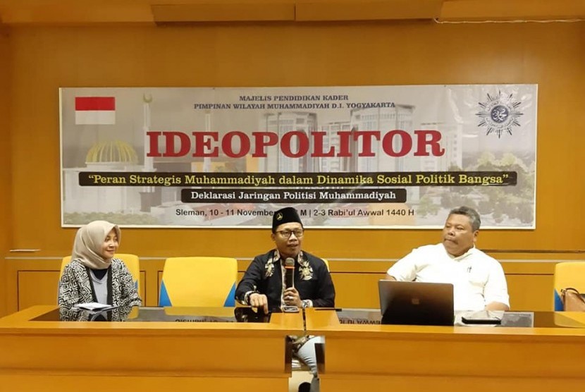 Ideopolitor yang digelar Majelis Pendidikan Kader Pimpinan Wilayah Muhammadiyah Yogyakarta Sabtu (10/11).