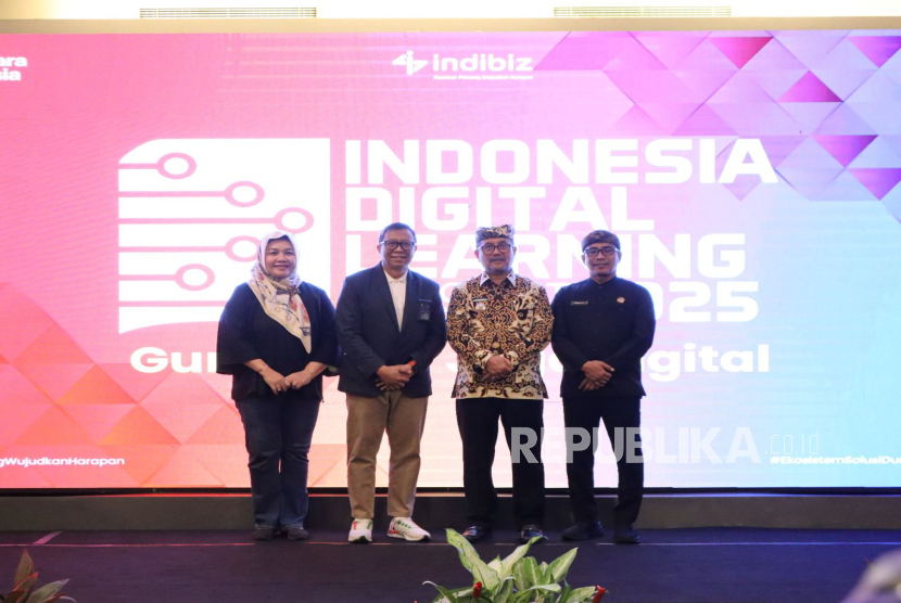 IDL 2025 juga memberikan kesempatan kepada peserta untuk memperoleh sertifikasi BNSP bertema teknologi digital, sejalan dengan program prioritas Kementerian Pendidikan untuk meningkatkan kualifikasi dan kesejahteraan guru.