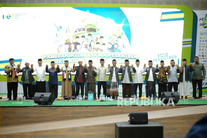 IIEF 2025 ajang silaturahim pesantren dan sekolah Islam di Indonesia. 