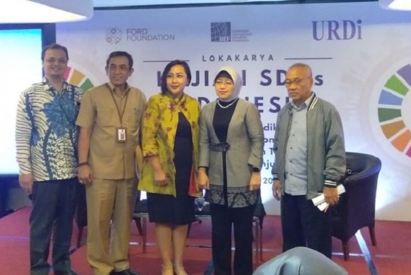 IIEF dan URDI Gelar Lokakarya Kajian Studi Pemerintah Daerah dalam Capian SGDs, Kuningan, Jakarta Selatan, Selasa (30/4).