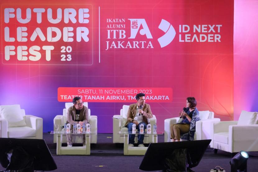 Ikatan Alumni Institut Teknologi Bandung (IA-ITB) Jakarta berkolaborasi dengan Id Next Leader dan komunitas kepemudaan lainnya memberikan tips menjadi pemimpin masa depan dalam Future Leader Fest 2023.