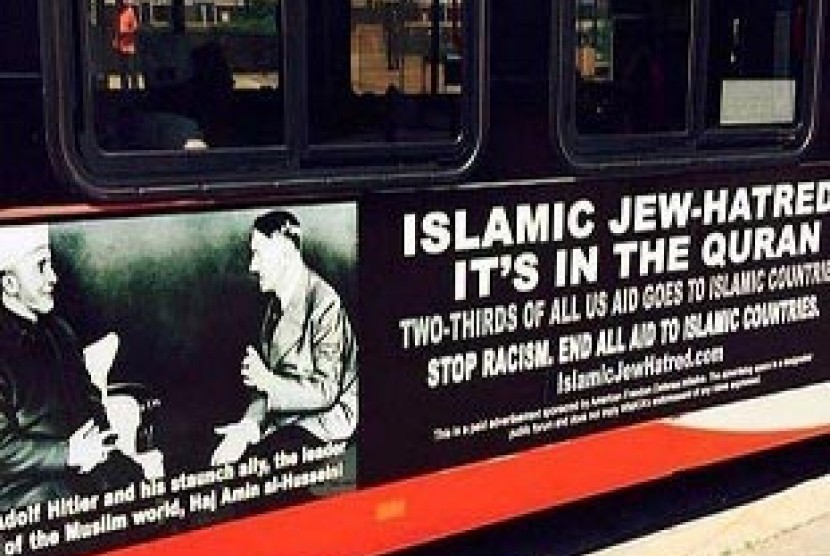 Iklan Islamofobia.