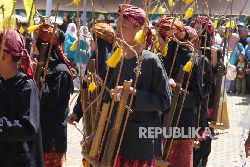 Ilustrasi Angklung Buhun. (Republika/Edi Yusuf) 