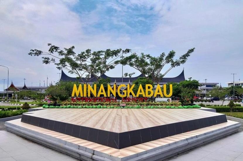 Illustration of Minangkabau International Airport (BIM) in West Sumatra.