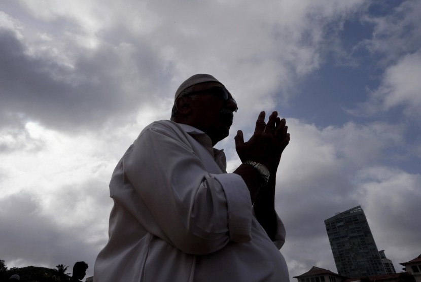 Ulama Saudi memberikan doa agar terhindar dari hasad akibat berangan-angan.