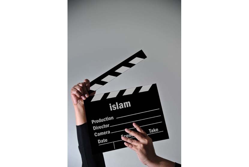 Ilustrasi Dialog Jumat Film Islam
