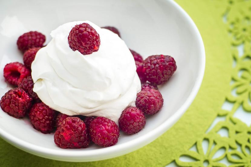 Yoghurt Yunani atau greek yoghurt dijadikan penambah nutrisi pada makanan (Foto: Ilustrasi greek yoghurt)