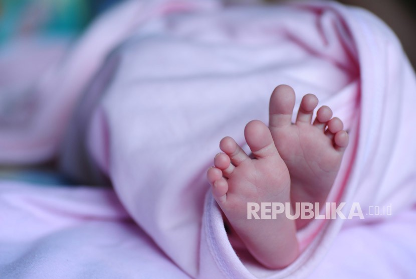 Jasad bayi laki-laki ditemukan di Taman Menteng Bintaro Jaya sektor VII, Pondok Aren (Foto: ilustrasi bayi)
