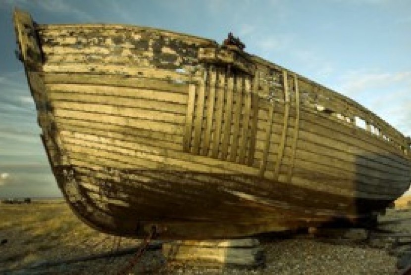 Pekerjaan Para Nabi, Ada yang Pembuat Baju Besi. Foto:   Ilustrasi kapal yang ditumpangi Nabi Nuh AS dan pengikutnya