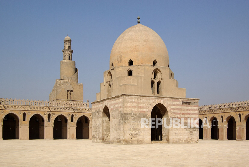 ILUSTRASI Masjid Ibnu Tulun di Kairo, Mesir.