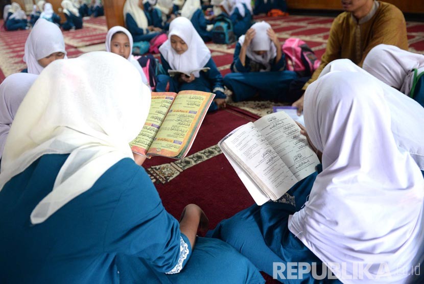 4 Syarat Utama Pembelajaran di Pesantren Saat Pandemi