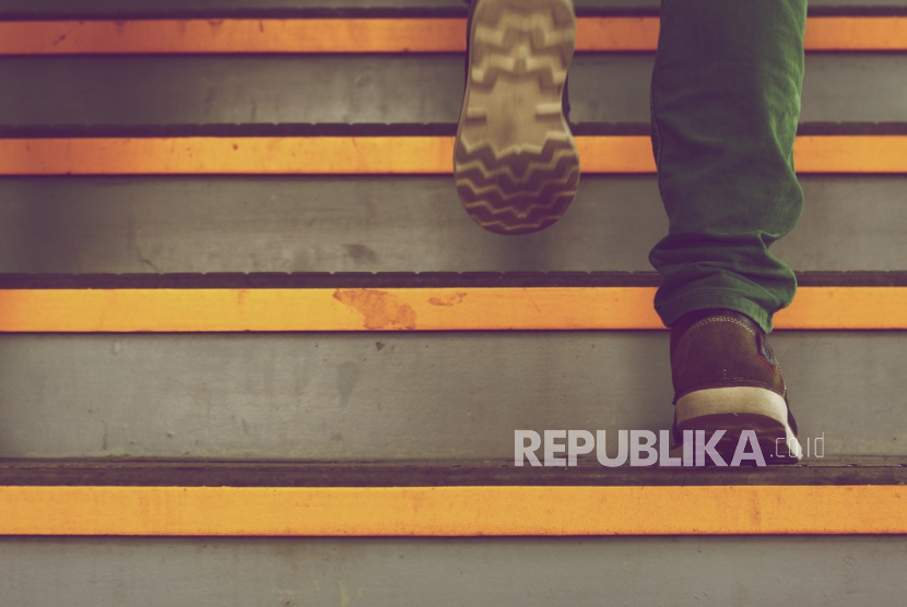 ILUSTRASI Tapak sepatu