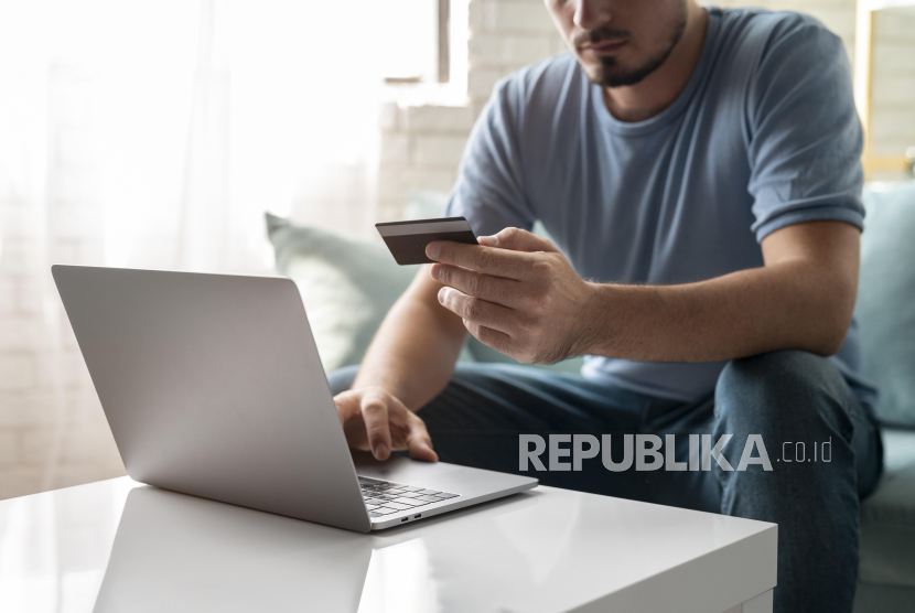 ILUSTRASI Waspada penipuan online