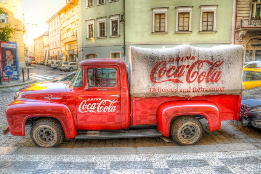 Coca-Cola Diserang Warganet karena Larang Kata 'Palestina'. Ilustrasi Coca-Cola