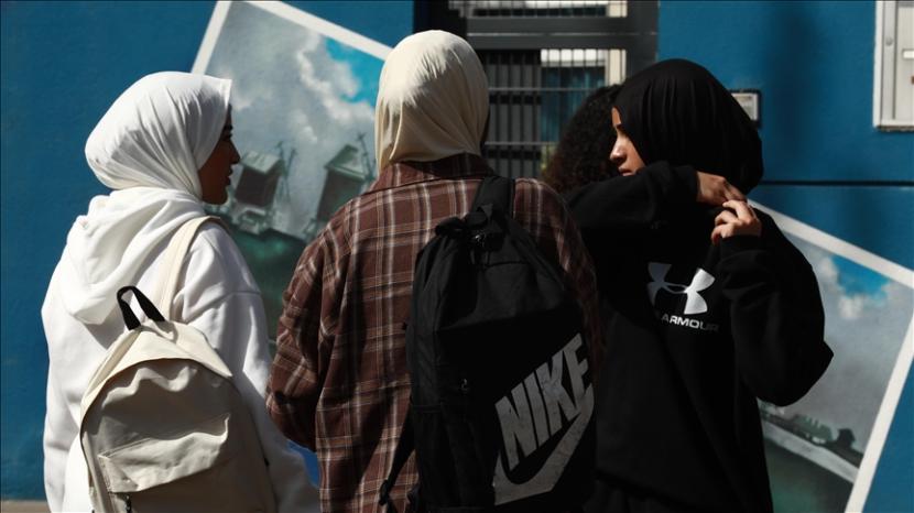 Ilustrasi Muslimah berhijab. Banyak negara mayoritas Muslim melarang hijab dengan dalih nasionalisme