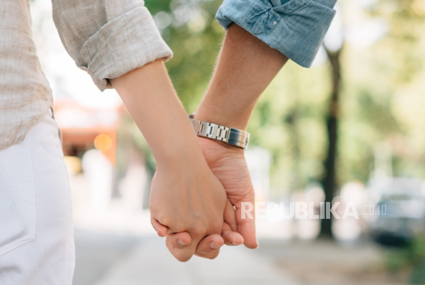 Anak Berpacaran, Orang Tua Menanggung Dosa?