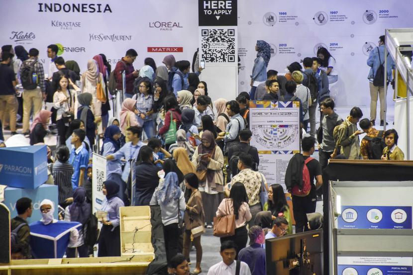 ilustrasi:pencari kerja. BPS mencatat tren pengangguran di Indonesia pada Agustus 2021 menurun dibandingkan Agustus 2020.