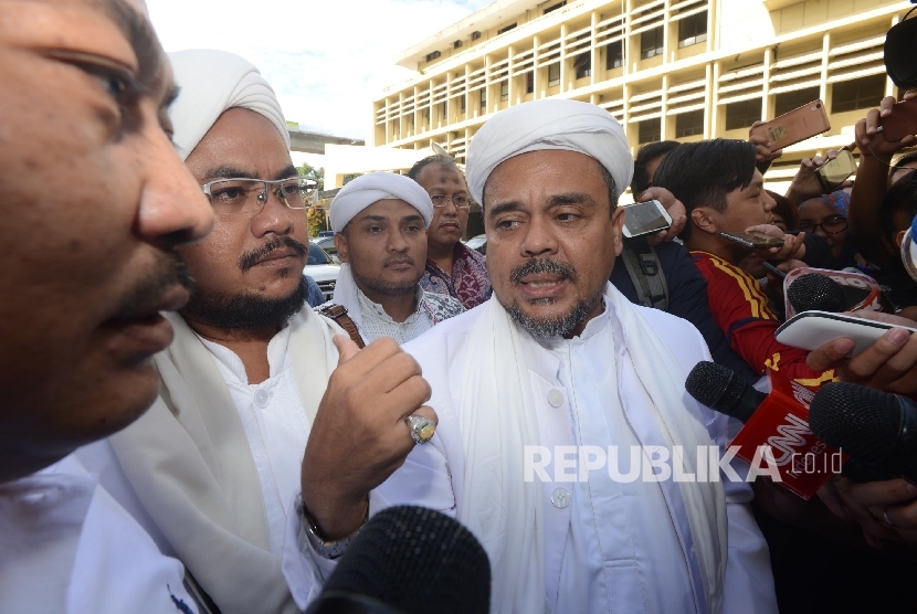 Imam besar Front Pembela Islam (FPI) Habib Muhammad Rizieq Syihab.