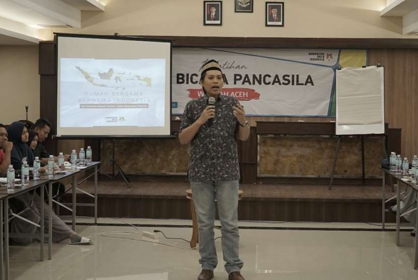 Imam Malik dalam Pelatihan Juru Bicara Pancasila dengan materi 'Rumah Bersama Bernama Indonesia' yang diselenggarakan di Banda Aceh tanggal 5-8 Oktober 2018.