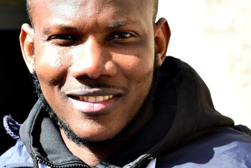 Kisah 'Pahlawan' Muslim yang Selamatkan Yahudi Dibuat Film. Imigran Muslim dari Mali, Lassana Bathily, yang menyelamatkan warga Yahudi saat serangan di pasar swalayan Prancis pada 2015.
