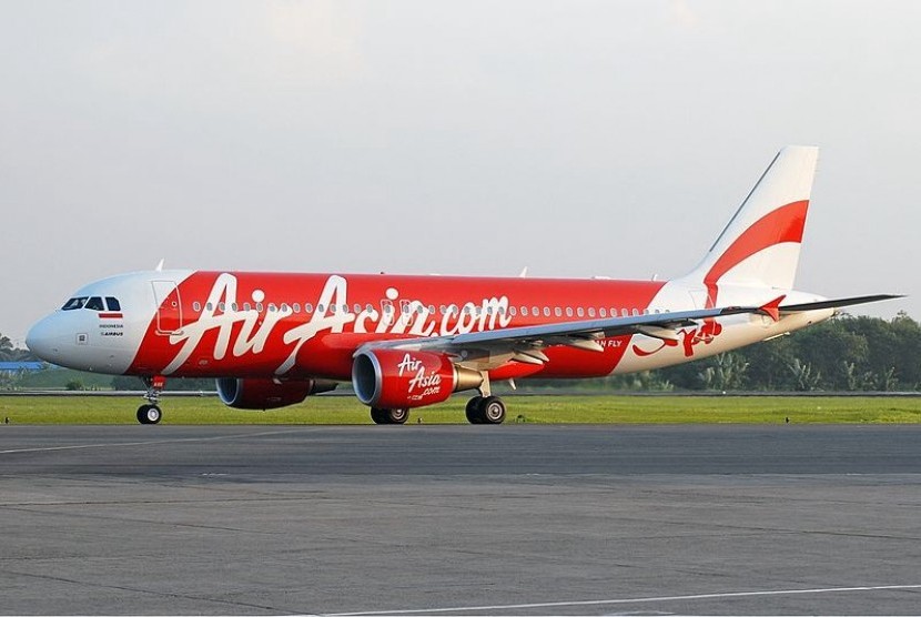 Indonesia AirAsia with small red and white flag near the cockpit's window. (Illustration)