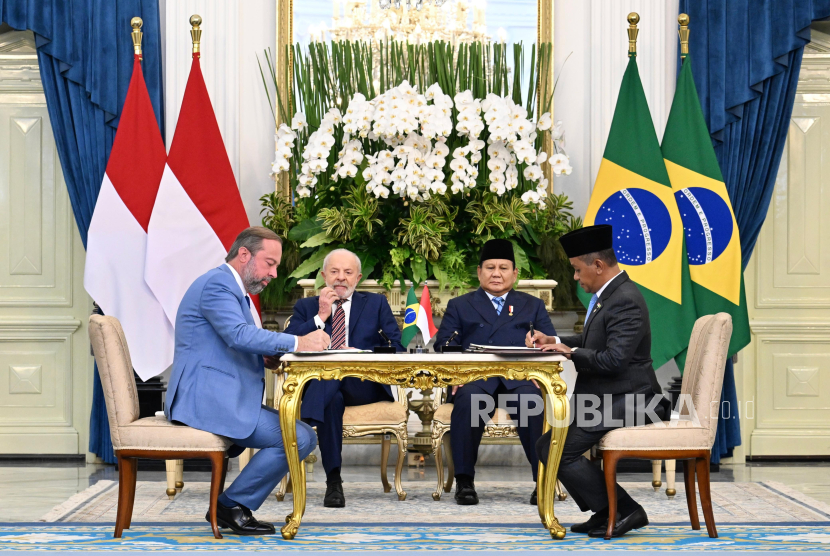 Indonesia-Brasil menandatangani MoU kemitraan dalam bidang ESDM di Jakarta, Kamis (23/10/2025). 