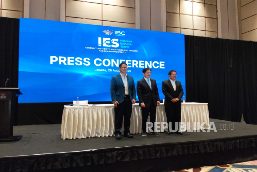Indonesia Business Council (IBC) akan kembali menggelar Indonesia Economic Summit (IES).