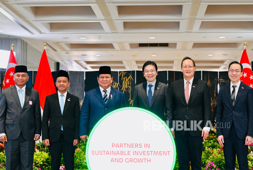 Indonesia dan Singapura menandatangani MoU terkait zona industri berkelanjutan.