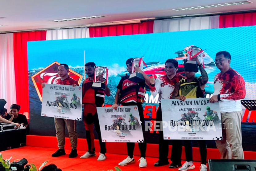 Indonesia Jetsport Boating Association (IJBA) sebagai satu-satunya induk organisasi olahraga Jetski di Indonesia sukses menggelar kejuaraan Jetski bertajuk Panglima Cup 2024.