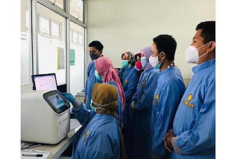 Indonesia merupakan Negara yang memiliki keunggulan dibidang bioinformatika. Hal ini terbukti dengan telah disetujuinya Balai Besar Veteriner Wates sebagai Pusat Rujukan Regional Bioinformatika Veteriner (Regional Reference Center for Bioinformatics) tingkat ASEAN.