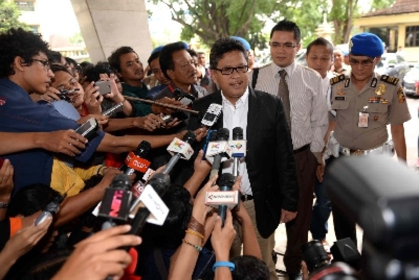 Indonesian Democratic Party of Struggle (PDIP) Acting Secretary General Hasto Kristiyanto while visiting Police Headquarter on Tuesday, February 3