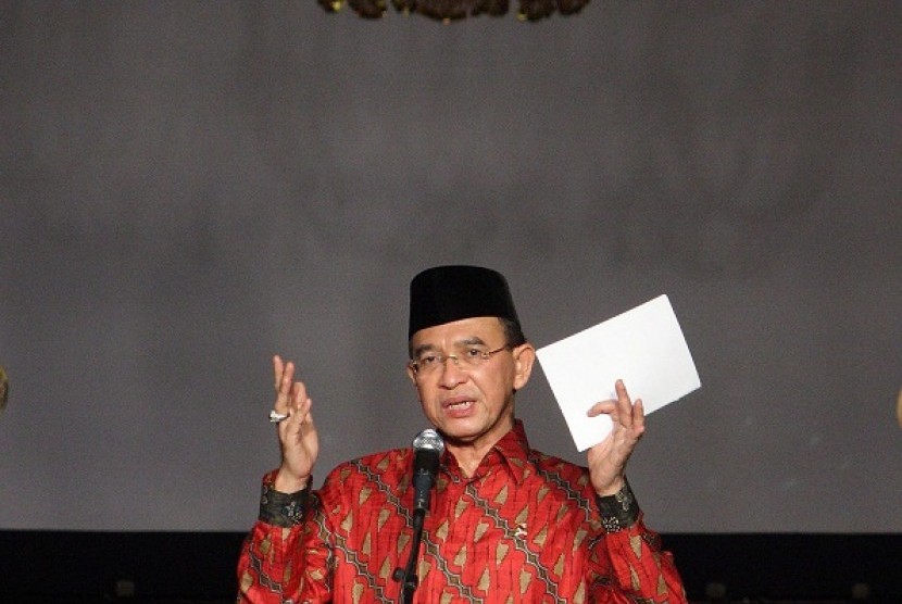 Indonesian Minister of Religious Affairs Suryadharma Ali (file photo)