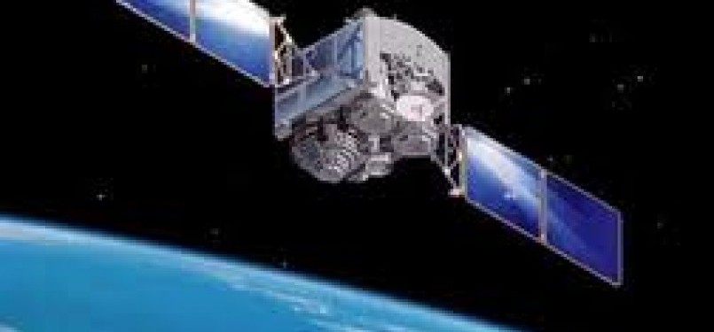 Indonesian satellite A2 makes into the orbit in the second semester of 2012. (illustration)