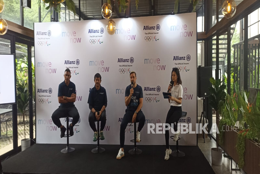 Indra Sjafrie dalam kegiatan MoveNow Camp Indonesia.
