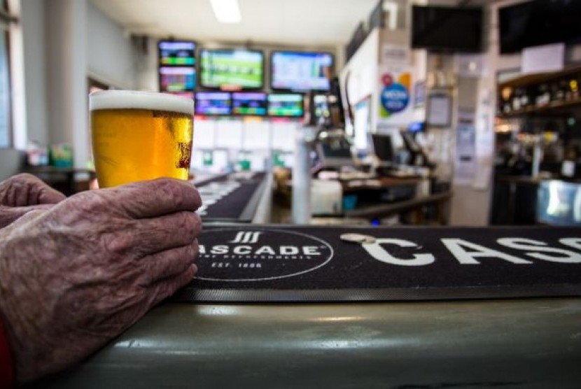 Industri bir di Australia diperkirakan bernilai sekitar 4 miliar dolar AS, berdasarkan sebuah laporan di 2015.
