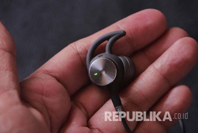 Infinix XE02 Earphone Noise Cancelling