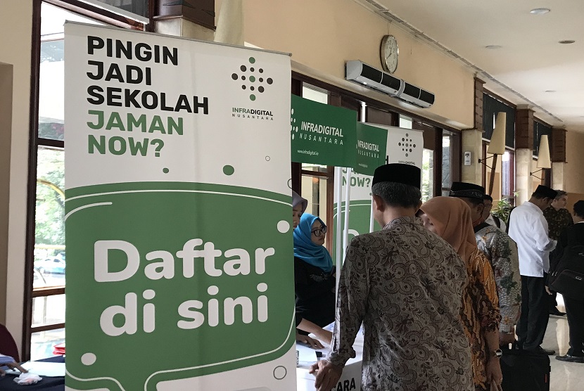 InfraDigital mengumumkan pendanaan Seri A dengan besaran yang tidak diumumkan dari investor AppWorks. InfraDigital kini aktif di 12 provinsi di Indonesia dan telah digunakan lebih dari 350 Lembaga Pendidikan dan 165 ribu siswa, dari Sumatera Utara sampai ke Sulawesi Selatan. 