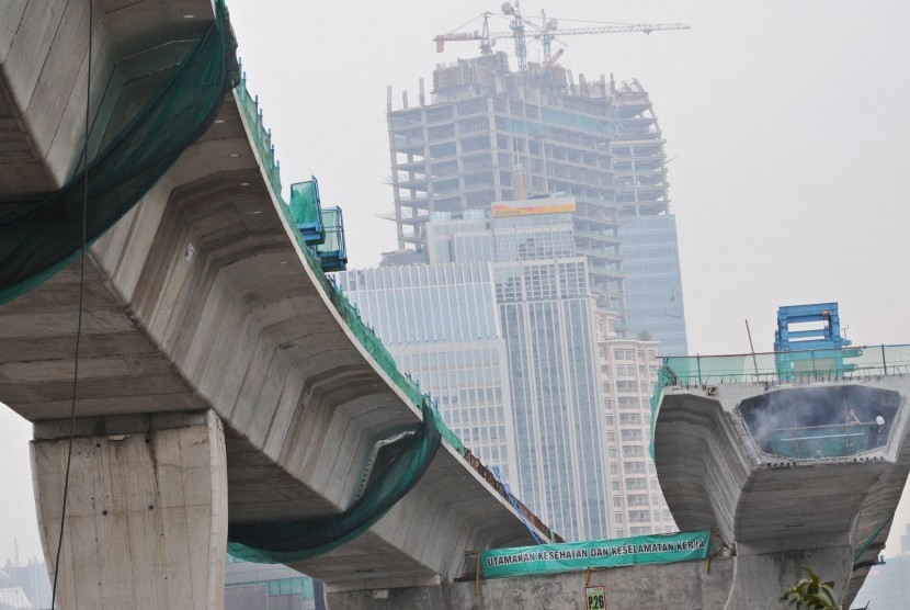 Infrastructure and public transportation in Jakarta are big tasks for the next Jakarta's governor. (Illustration).  