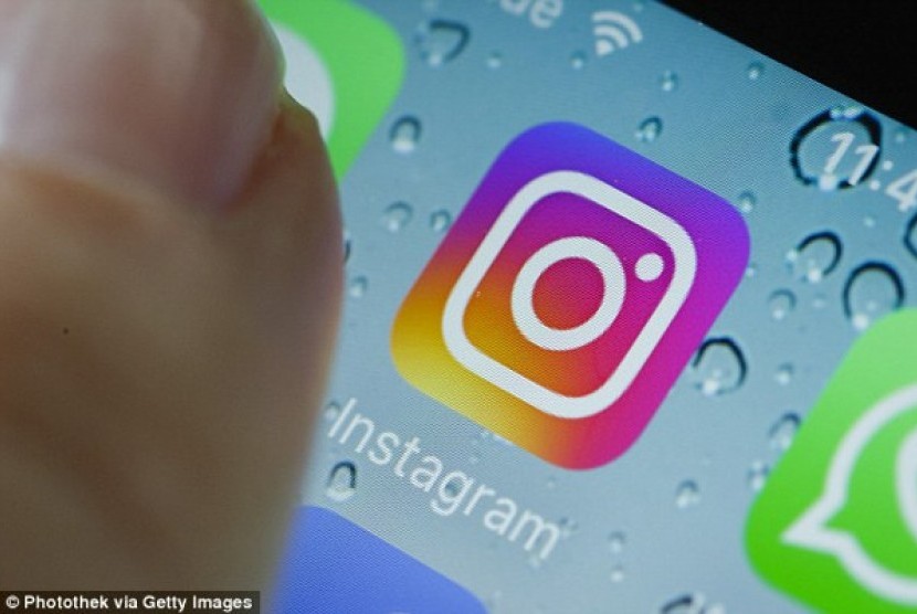 Pengguna Instagram harus berusia minimal 13 tahun untuk memiliki akun di sebagian besar negara (Ilustrasi)