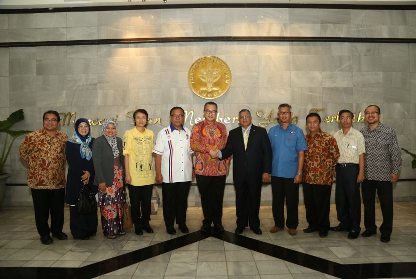 Institut Pertanian Bogor (IPB) meneken nota kesepahaman (MoU) dengan Universitas Sultan Zainal Abidin Malaysia.   