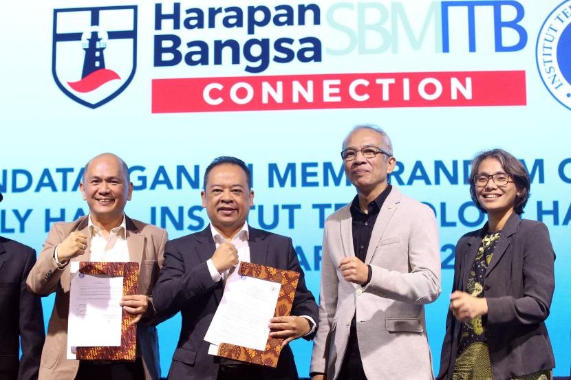 Institut Teknologi Harapan Bangsa (ITHB) dan Sekolah  Bisnis dan Manajemen Institut Teknologi Bandung (SBM ITB) sepakat menjalin kerja sama, Senin (29/4/2024)