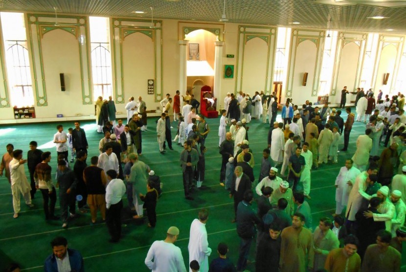 Interior dalam Masjid Raya Glasgow