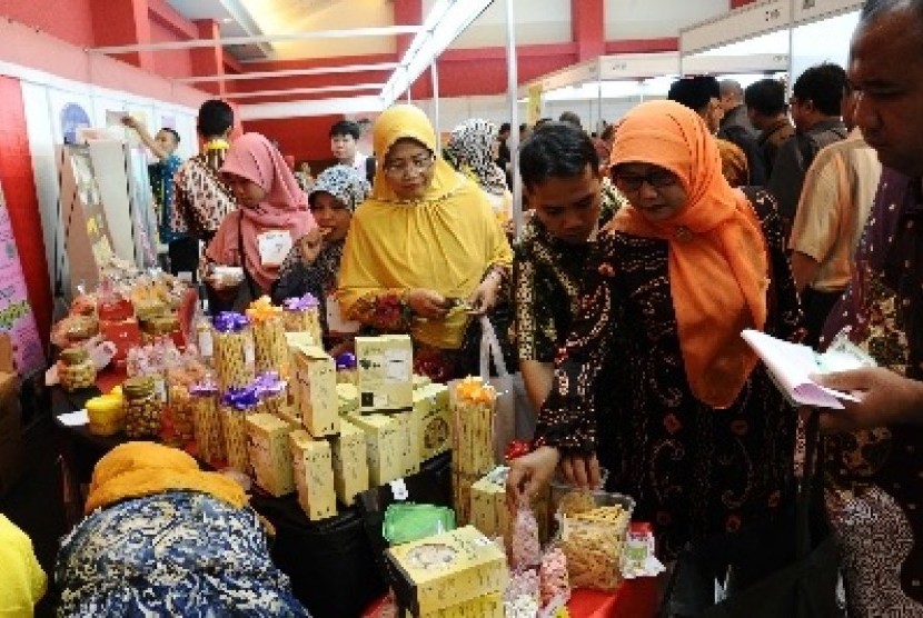 International Halal Expo is held in Jakarta on October 22-25, 2014.