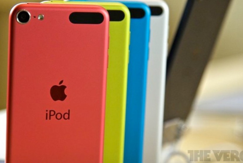 iPod touch model terbaru dengan enam pilihan warna.