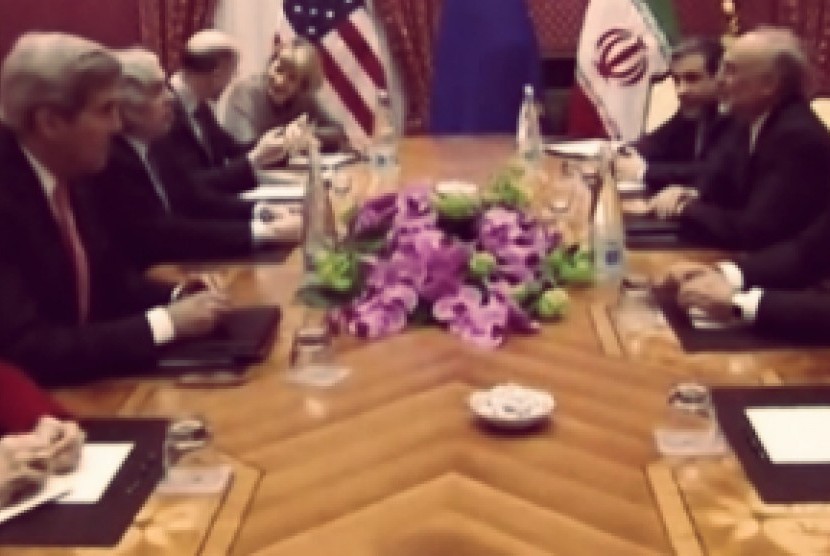 Iran dan kelompok negara P5 yaitu AS, Inggris, Prancis, Rusia, dan China berada di Swiss guna memenuhi tenggat 31 Maret untuk mencapai kesepakatan program nuklir Iran.