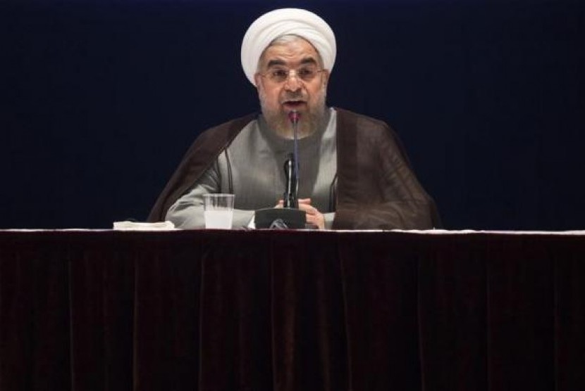 Iran's President Hassan Rouhani gives a news conference on the sidelines of the 69th United Nations General Assembly at United Nations Headquarters in New York September 26, 2014.
