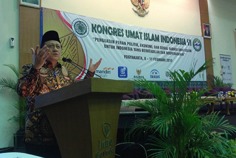 Irman Gusman saat berpidati di Kongres Umat Islam Indonesia di Yogyakarta, Senin (9/2).