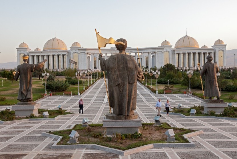 Islam di Turkmenistan, ilustrasi