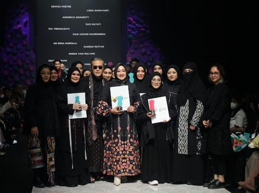 Islamic Fashion Institute (IFI) kembali menyelenggarakan Haflatu at Takhorruj (Graduation) ke-12 di Jakarta.